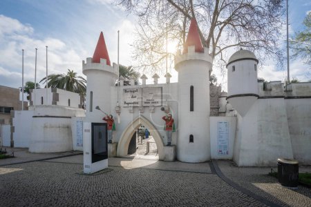 Téléchargez les photos : Coimbra, Portugal - 11 février 2020 : Portugal dos Pequenitos miniature park - Coimbra, Portugal - en image libre de droit