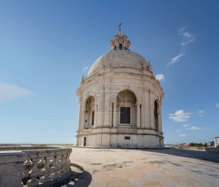Foto de Cúpula y terraza del Panteón Nacional - Lisboa, Portugal - Imagen libre de derechos