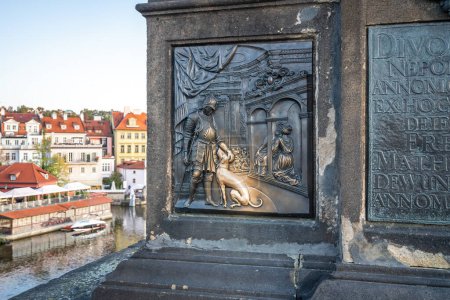 Téléchargez les photos : Plaque under the Statue of John of Nepomuk at Charles Bridge - Prague, Czech Republic - en image libre de droit