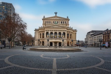 Foto de Alte Oper (Ópera Vieja) - Frankfurt, Alemania - Imagen libre de derechos
