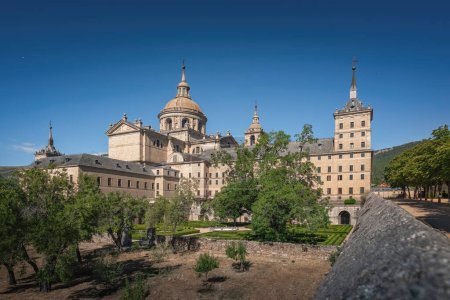 Foto de Basílica y Monasterio de El Escorial San Lorenzo de El Escorial, España - Imagen libre de derechos