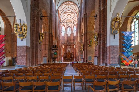 Téléchargez les photos : Riga, Lettonie - 13 juil. 2019 : Intérieur de l "église St. Peters - Riga, Lettonie - en image libre de droit