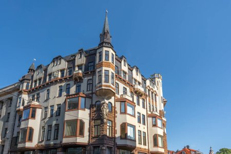 Foto de Edificio de estilo Art nouveau en el casco antiguo de Riga - Riga, Letonia - Imagen libre de derechos