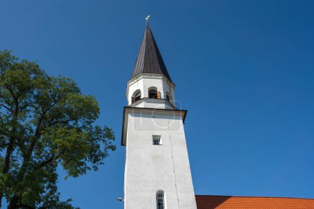 Foto de Iglesia Evangélica Luterana Sigulda - Sigulda, Letonia - Imagen libre de derechos