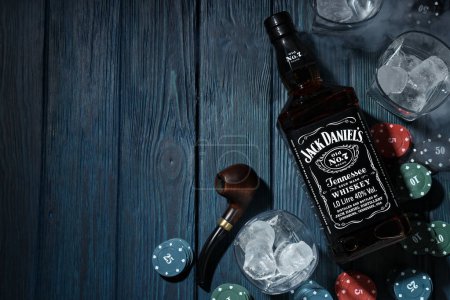 Téléchargez les photos : Odessa, Ukraine, 03.11.2022 : Concept de boisson alcoolisée - Jack Daniels, espace pour le texte - en image libre de droit