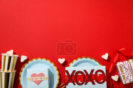Téléchargez les photos : Accessoires de fête pour la fête, pour la Saint-Valentin - en image libre de droit