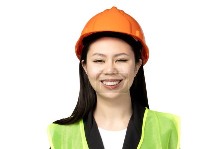 PNG, fille asiatique dans le rôle de travailleur de la construction, isolé sur fond blanc.