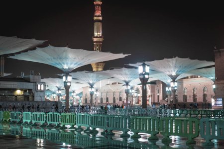 Photo for Evening view of Nabawi Mosque in Al Madinah, Saudi Arabia. - Royalty Free Image
