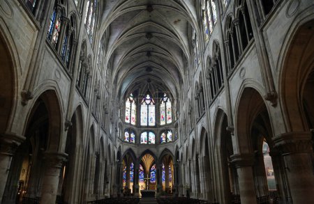 Foto de La nave principal - Iglesia de Saint-Severin - París, Francia - Imagen libre de derechos