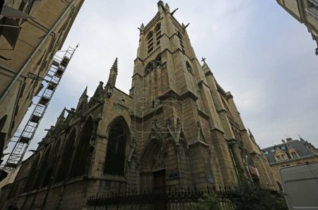 Foto de Vista de la esquina de la iglesia de Saint-Severin - París, Francia - Imagen libre de derechos