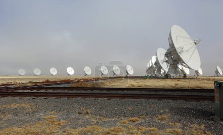 Téléchargez les photos : Rails pour Very Large Array, Nouveau-Mexique - en image libre de droit