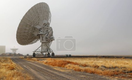 Back view at large antenna - Very Large Array, New Mexico