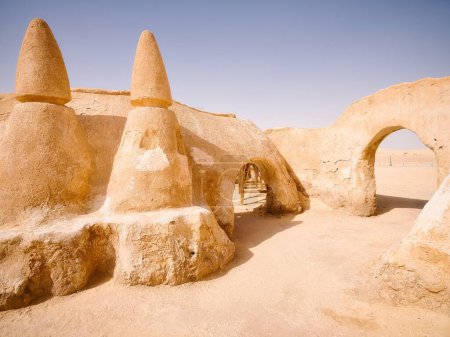 Téléchargez les photos : Où Star Wars a été tourné au Sahara, en Tunisie, en Afrique - en image libre de droit
