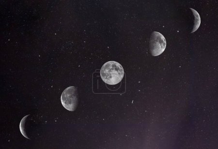 Téléchargez les photos : Ensemble de lunes dans leurs phases en haute résolution - en image libre de droit