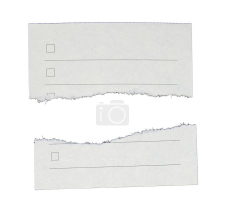 feuilles de papier lignées ou pages de bloc-notes isolées sur fond blanc