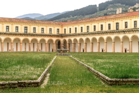 Foto de The Certosa di Padula well known as Padula Charterhouse is a monastery in the province of Salerno in Campania, Italy. - Imagen libre de derechos