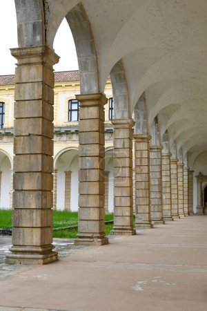 Foto de Outside gallery of The Certosa di Padula well known as Padula Charterhouse is a monastery in the province of Salerno in Campania, Italy - Imagen libre de derechos