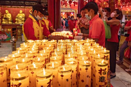 Foto de Traditional candles for Chinese new year celebration in Mangkon temple in Bangkok Thailand - Imagen libre de derechos