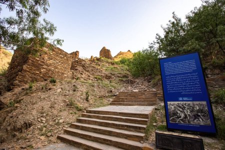 Téléchargez les photos : Ancient Buddhist monastery complex Takht-i-Bhai, archaeological site in Khyber-Pakhtunkhwa province of Pakistan - en image libre de droit