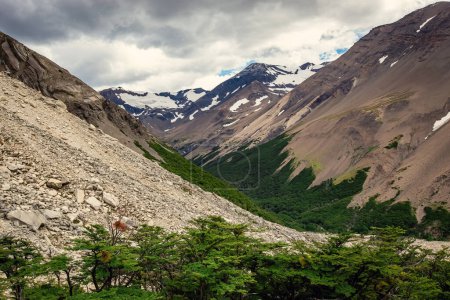 Trekking im Torres del Paine Nationalpark in Patagonien Chile