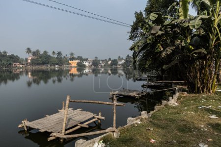 Puthia Rajbari Lago paisaje sitio histórico en Puthia Bangladesh
