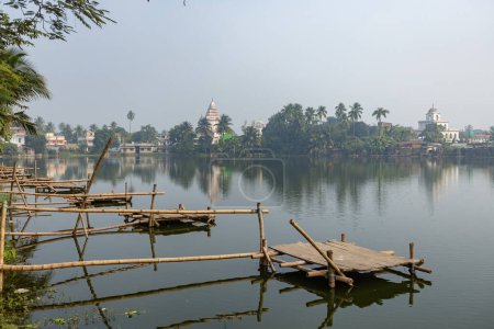 Puthia Rajbari Seenlandschaft historische Stätte in Puthia Bangladesh