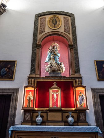Foto de Interior de Catedral de Santa Ana en Las Palmas, Islas Canarias, España. Es una iglesia católica situada en el barrio de Vegueta. - Imagen libre de derechos