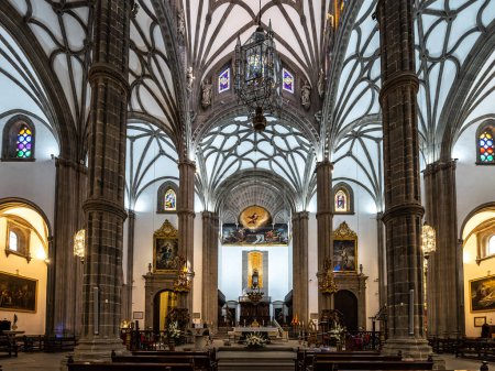 Téléchargez les photos : Intérieur de la cathédrale Santa Ana à Las Palmas, Îles Canaries, Espagne. C'est une église catholique romaine située dans le quartier Vegueta - en image libre de droit