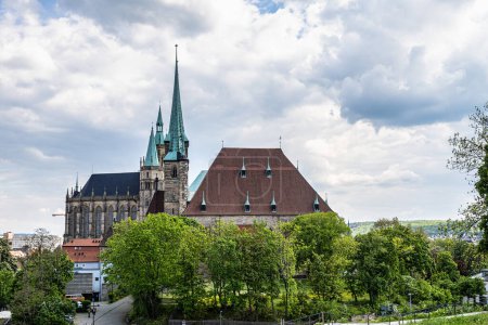 Téléchargez les photos : Cathédrale d'Erfurt et Collégiale Sainte-Marie, Erfurt, Allemagne. Martin Luther a été ordonné dans la cathédrale en 1507 - en image libre de droit