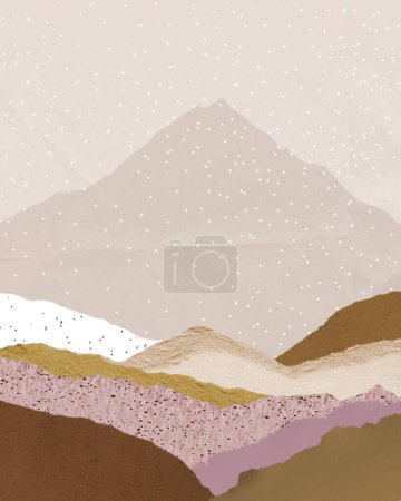 Foto de Paisaje abstracto con bordes rotos de papel de cubierta en colores tierra. Montañas y campos. Textura de papel artesanal. - Imagen libre de derechos
