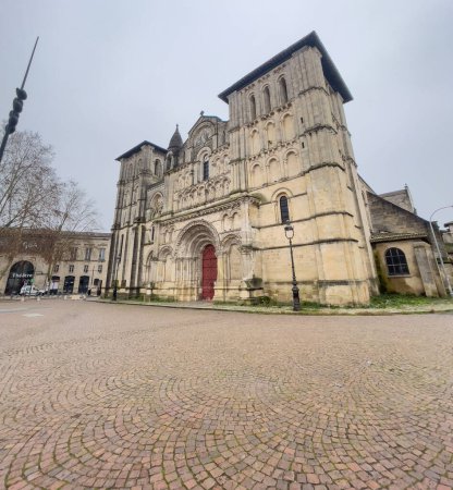 Téléchargez les photos : Eglise Sainte Croix Eglise de la Sainte Croix Bordeaux France. Photo de haute qualité - en image libre de droit