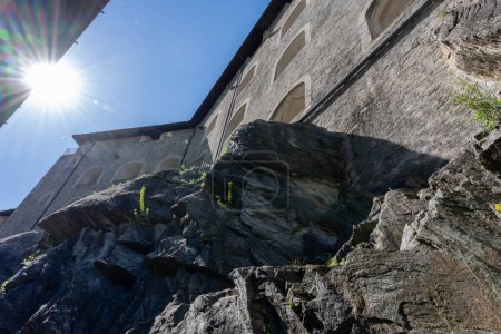 Téléchargez les photos : Vue de l'intérieur du fort barde - en image libre de droit