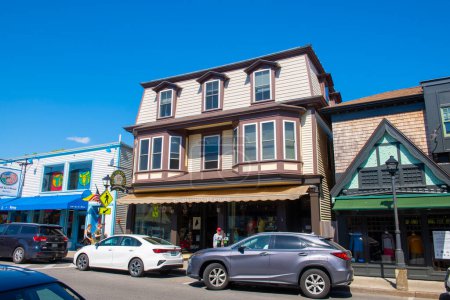 Foto de Acadia Country Store en 128 Main Street en el centro histórico de Bar Harbor, Maine ME, EE.UU.. - Imagen libre de derechos