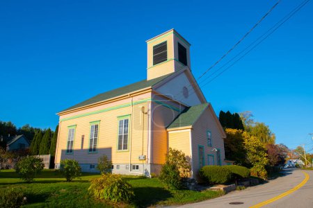 Foto de Sanctuary Arts School en 117 Bolt Hill Road en el centro histórico de Eliot, Maine ME, EE.UU.. - Imagen libre de derechos