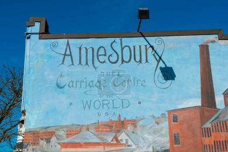 Foto de Amesbury the Carriage Centre of the World fresco en Main Street en el centro histórico de Amesbury, Massachusetts MA, EE.UU.. - Imagen libre de derechos
