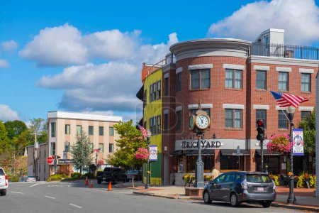 Téléchargez les photos : Bâtiments commerciaux historiques sur Main Street dans le centre-ville historique de Woburn, Massachusetts MA, USA. - en image libre de droit
