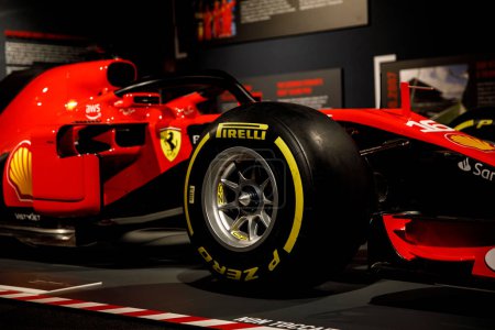 Téléchargez les photos : Maranello, Italie - avril 01, 2023 : Ferrari Formula 1 car studio shot - en image libre de droit