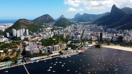 Foto de Vista aérea panorámica de Río de Janeiro Brasil. Monumento internacional de viajes. Destino de vacaciones - Imagen libre de derechos