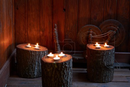 Téléchargez les photos : Bougie de sauna avec style bois. - en image libre de droit