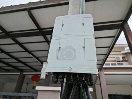 Scene of the Unifi USW Flex utility Box outdoor by the street pole.
