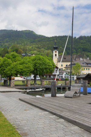 Foto de Vista escénica de verano de Unterach am Attersee en Austria, Europa - Imagen libre de derechos