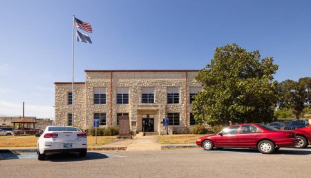 Foto de Wilburton, Oklahoma, USA - October 15, 2022: The Latimer County Courthouse - Imagen libre de derechos