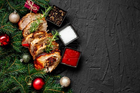 Photo for Christmas food concept, delicious grilled meat with spices and decorations - Royalty Free Image