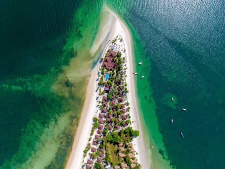 Téléchargez les photos : Vue aérienne de l'île de koh Mook ou koh Muk, à Trang, Thaïlande, Asie du Sud-Est - en image libre de droit