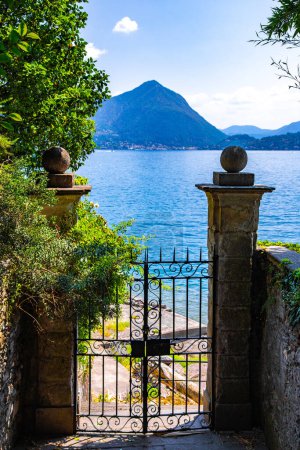 Foto de Views of Isola Madre villa and botanic garden, in Isole Borromee archipelago, Lake Maggiore, Italy. High quality photo - Imagen libre de derechos