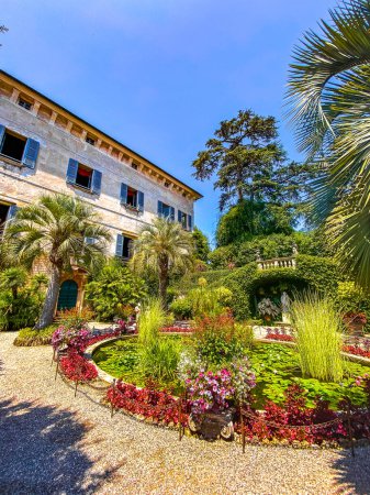 Foto de Views of Isola Madre villa and botanic garden, in Isole Borromee archipelago, Lake Maggiore, Italy. High quality photo - Imagen libre de derechos