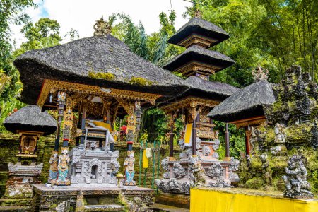 Téléchargez les photos : Temple Pura Gunung Kawi Sebatu Gianya à Ubud, Bali, Indonésie. Photo de haute qualité - en image libre de droit