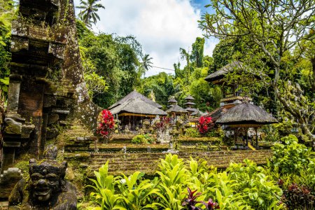 Téléchargez les photos : Temple Pura Gunung Kawi Sebatu Gianya à Ubud, Bali, Indonésie. Photo de haute qualité - en image libre de droit