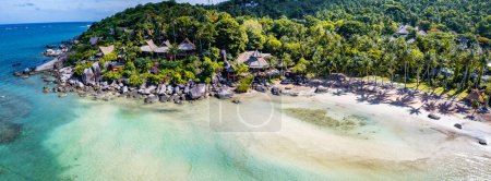 Téléchargez les photos : Vue Aérienne de Sairee Beach ou Sai Ri Beach à Koh Tao, Thaïlande, Asie Du Sud-Est - en image libre de droit