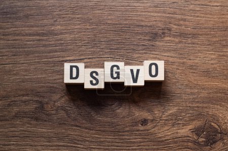 Foto de DSGVO - concepto de palabra sobre bloques de construcción, texto, letras - Imagen libre de derechos